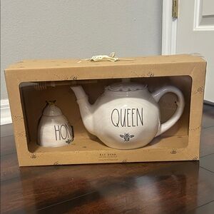 Rae Dunn Cream Honey Queen Teapot Set